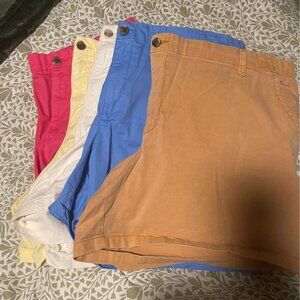 📦 Old Navy XXL Women’s Shorts Bundle – 5 Colors!